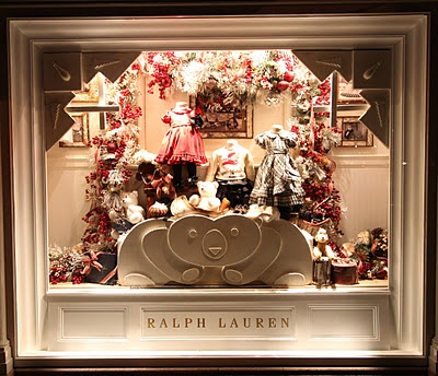 Trang trí Window Display